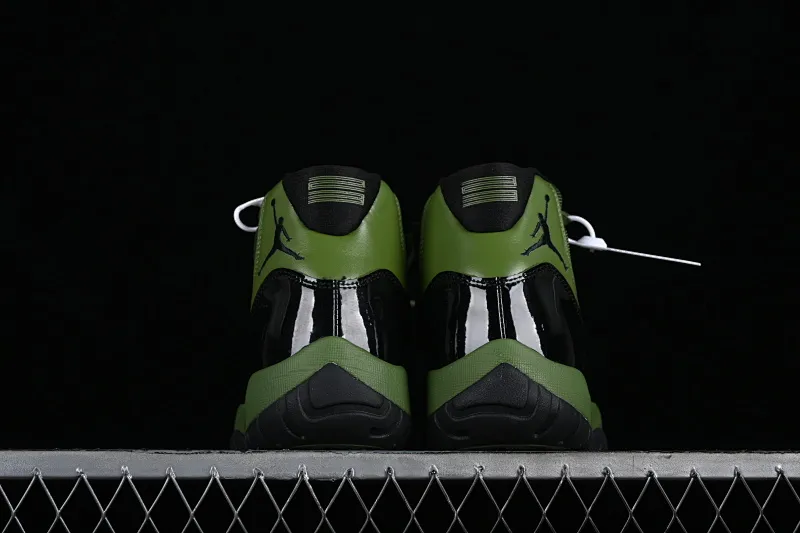 All categories Air Jordan Jordan series basketball shoes Air Jordan 11 Air Jordan 11 Retro AJ11 Joe 11 black and green high-top basketball shoes CT8012-300